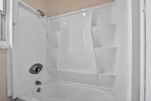 Charming 3BR Duplex in Los Angeles 1157 E 21st St, Los Angeles