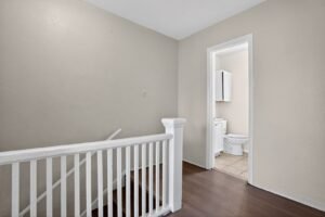 Charming 3BR Duplex in Los Angeles 1157 E 21st St, Los Angeles