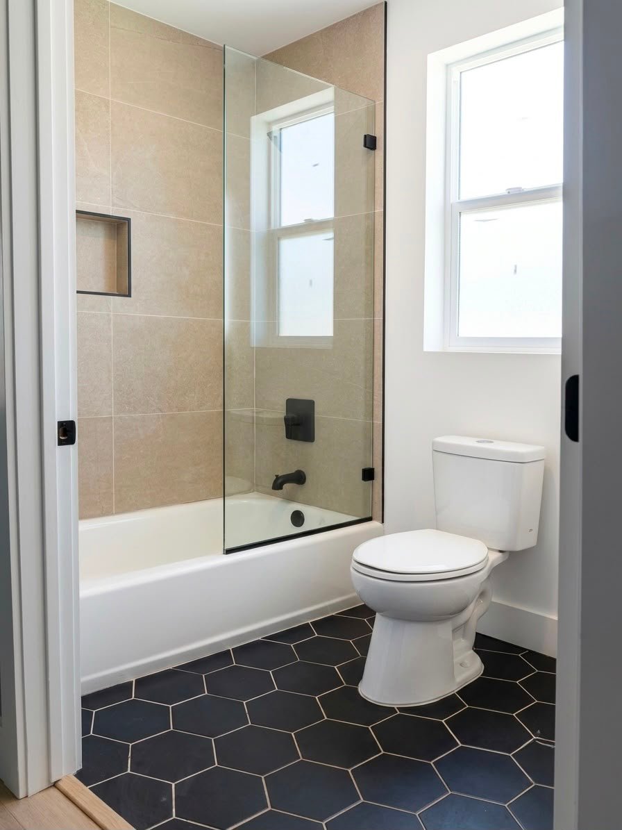 a4 bath