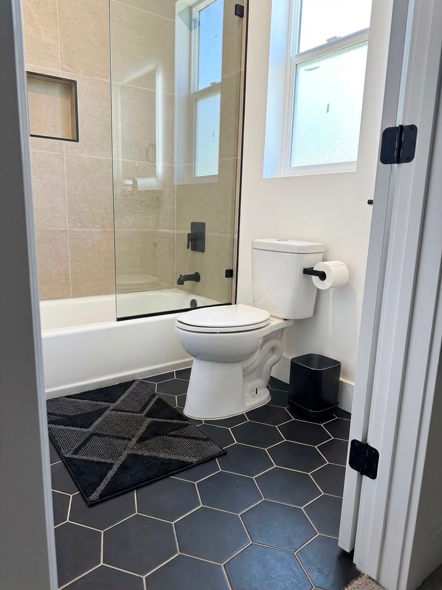 a4 bath